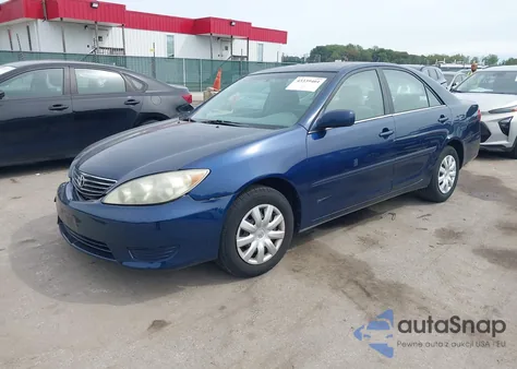 2005 Toyota Camry Le from USA, damaged, VIN 4T1BE32K15U022529
